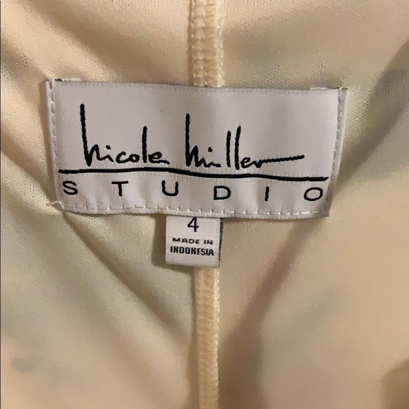 Nicole Miller Studio Ivory Floral Print Maxi Dress - Picture 5 of 5